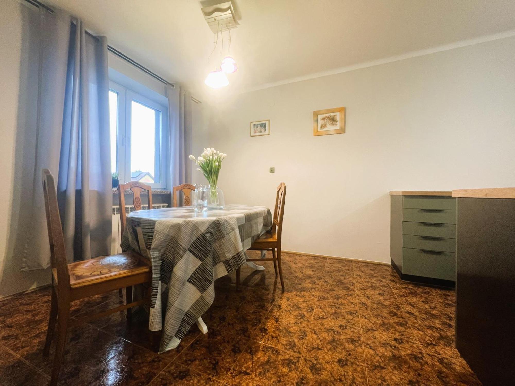 Apartamenty Romano Rzeszów Exteriör bild