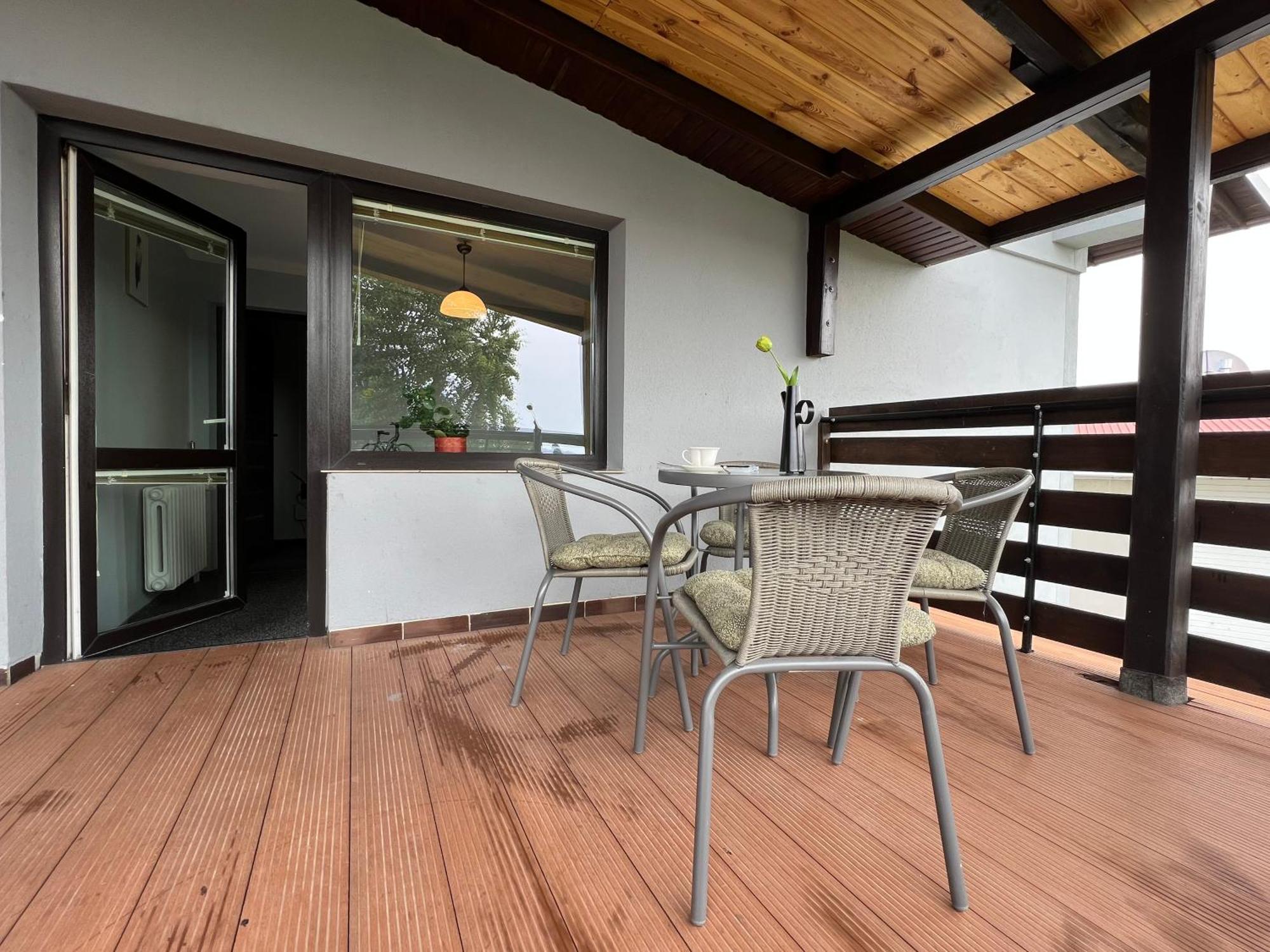 Apartamenty Romano Rzeszów Exteriör bild